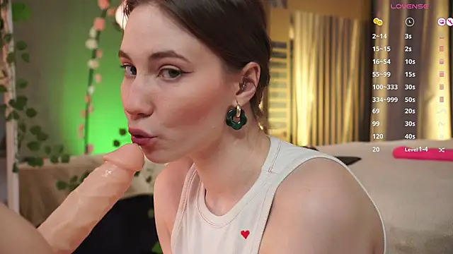 askaudrey  online show from 5, 3, 2025