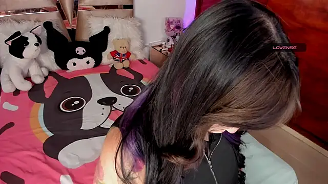 Snapshot of Nikole66_ chatting on 13, 3, 2026 Nikole66 online show from 13, 3, 2026