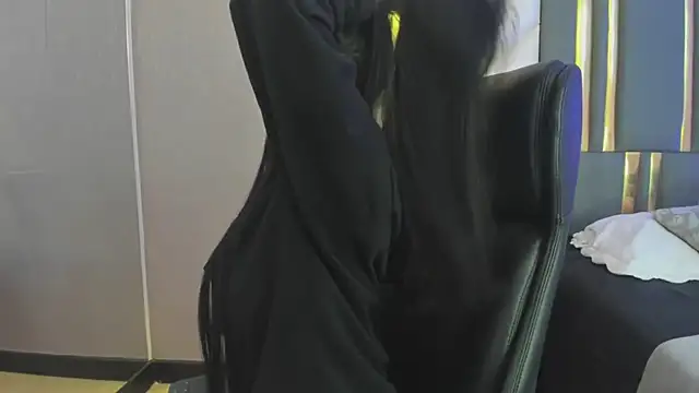 ChloeHarper  online show from 21, 3, 2026