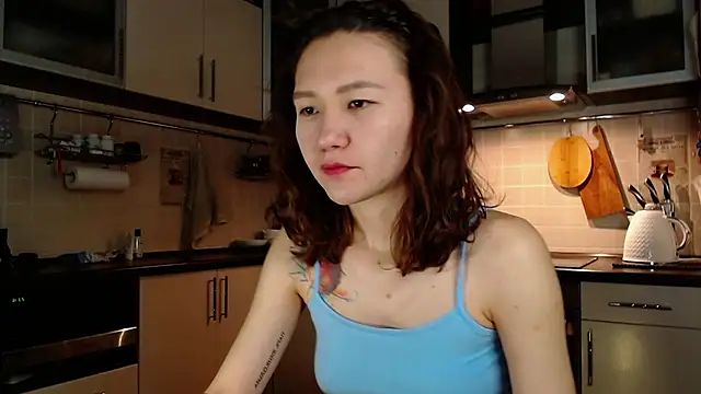 Snapshot of Kelly_Yon chatting on 10, 12, 2024 Kelly Yon online show from 10, 12, 2024