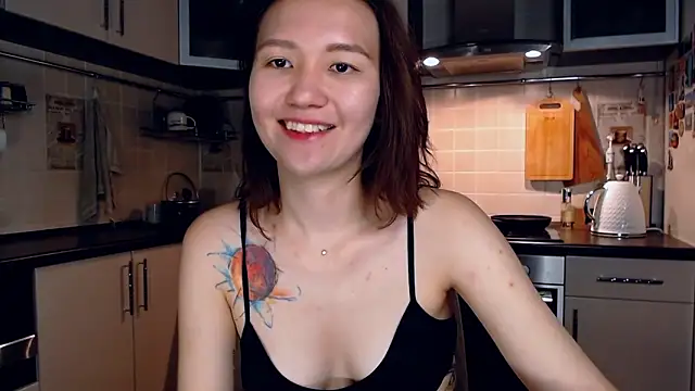 Snapshot of Kelly_Yon chatting on 15, 9, 2025 Kelly Yon online show from 15, 9, 2025