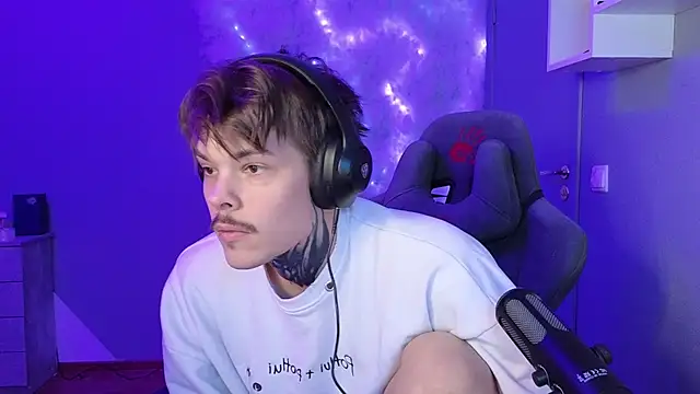 DENIS HERE online show from 24, 1, 2025