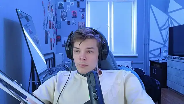 DENIS HERE online show from 11, 3, 2025