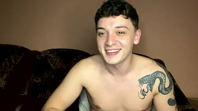 Joedonovan1 online show from 4, 2, 2025