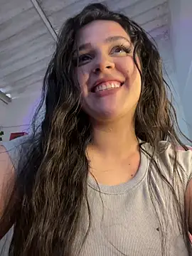 Snapshot of violet-333 chatting on 8, 4, 2026 violet-333 online show from 8, 4, 2026