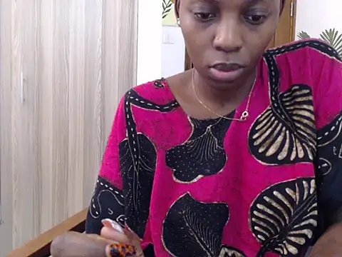 black   ghodess online show from 14, 10, 2025