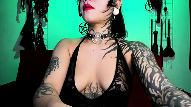 Snapshot of irregular_fetish_ chatting on 17, 3, 2026 irregular fetish online show from 17, 3, 2026