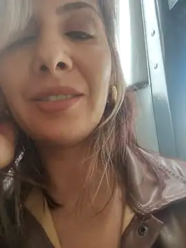scarlett moore online show from 29, 4, 2026