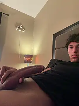 Snapshot of Skinnyywithbigdick chatting on 14, 5, 2026 Skinnyywithbigdick online show from 14, 5, 2026