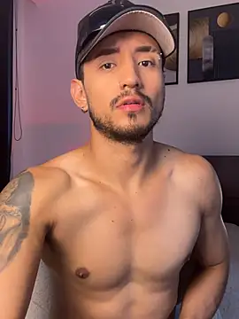 Snapshot of AxelKing1326 chatting on 2, 3, 2026 AxelKing1326 online show from 2, 3, 2026