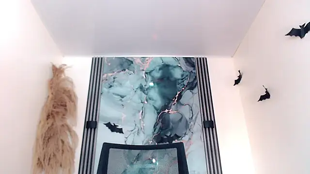 hilary rodriguez online show from 4, 11, 2025