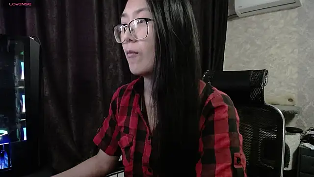 Snapshot of Brightssmiles chatting on 11, 2, 2025 Brightssmiles online show from 11, 2, 2025