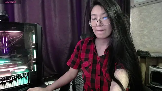 Snapshot of Brightssmiles chatting on 24, 2, 2025 Brightssmiles online show from 24, 2, 2025