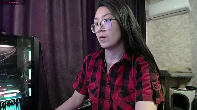 Snapshot of Brightssmiles chatting on 27, 2, 2025 Brightssmiles online show from 27, 2, 2025