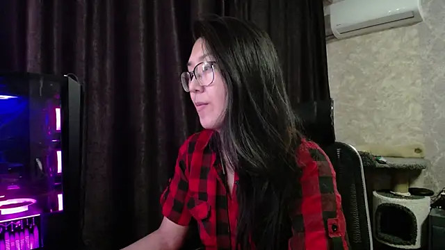 Snapshot of Brightssmiles chatting on 7, 3, 2025 Brightssmiles online show from 7, 3, 2025