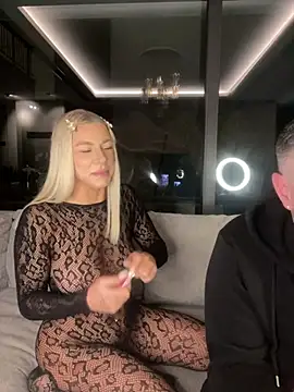 SexOnMyLvL online show from 4, 5, 2026