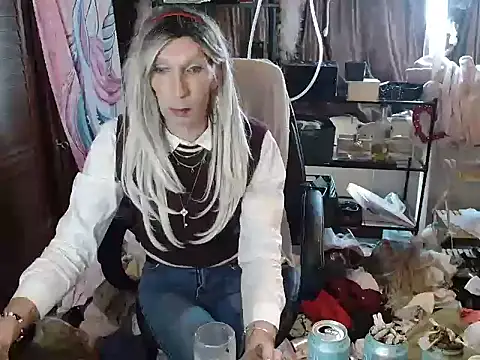 Ombeline1 online show from 20, 10, 2025