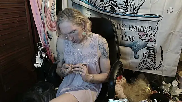 Ombeline1 online show from 6, 3, 2026