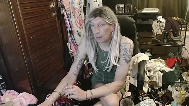 Ombeline1 online show from 3, 5, 2026