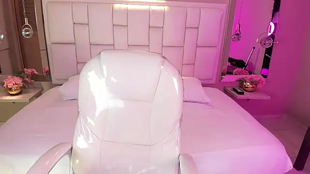 Biancax  online show from 15, 2, 2026