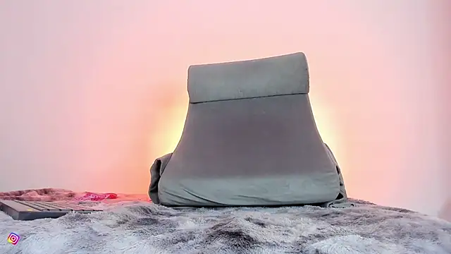 Snapshot of mariana_preciado chatting on 13, 2, 2026 mariana preciado online show from 13, 2, 2026