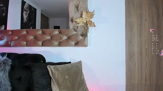 AmelyaMann online show from 6, 7, 2026