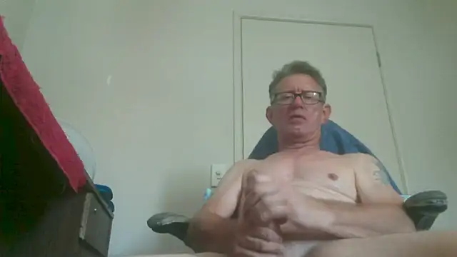 butseriouslykahnt online show from 22, 1, 2025