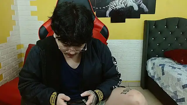 isabeautyx19 online show from 18, 12, 2025