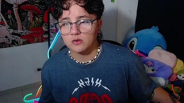 isabeautyx19 online show from 14, 7, 2026