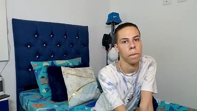 grey   27 online show from 8, 2, 2025