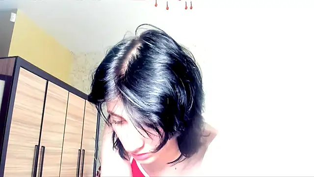 JulisSweet online show from 1, 3, 2025