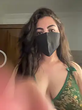 Hot-Sarah-arab online show from 12, 5, 2026