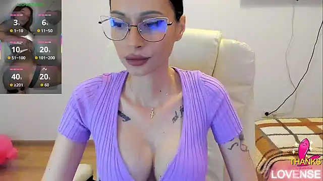 kissnicol32 online show from 16, 3, 2026