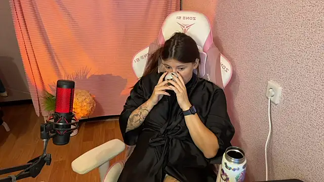 Katrin  kiss online show from 1, 12, 2025