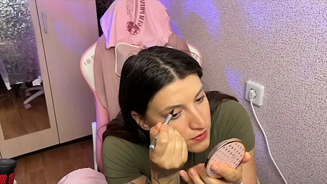 Katrin  kiss online show from 2, 5, 2026
