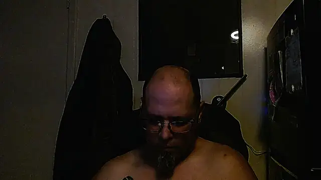 KrazyLegz online show from 17, 11, 2025