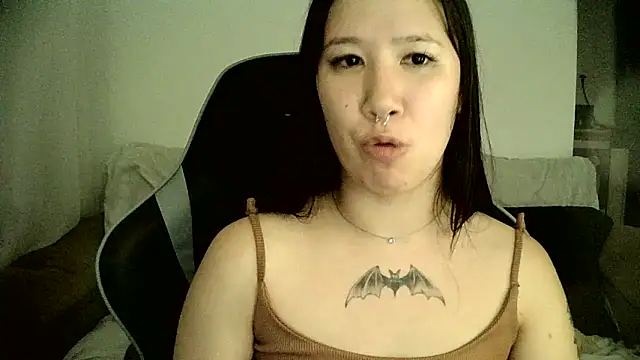 Japabaixinha online show from 15, 3, 2025