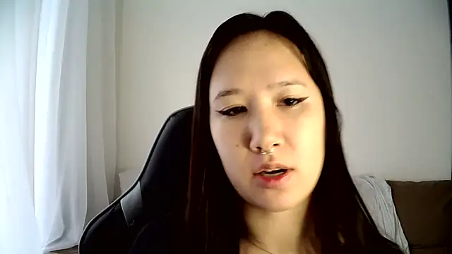 Japabaixinha online show from 17, 3, 2025