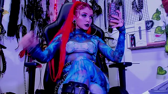 Snapshot of Agatha_BDSM chatting on 10, 3, 2025 Agatha BDSM online show from 10, 3, 2025