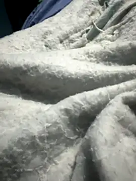 Snapshot of Your_love39 chatting on 23, 12, 2025 Your love39 online show from 23, 12, 2025