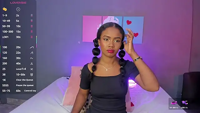 EmmaSmith06 online show from 26, 9, 2025