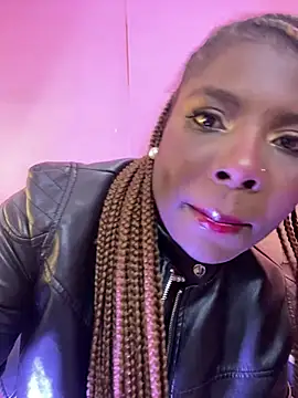 LoveQueen2 online show from 14, 7, 2026