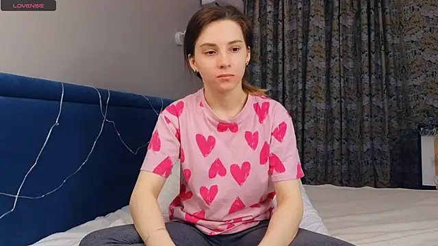 Snapshot of DonnaBurkee chatting on 10, 3, 2025 DonnaBurkee online show from 10, 3, 2025