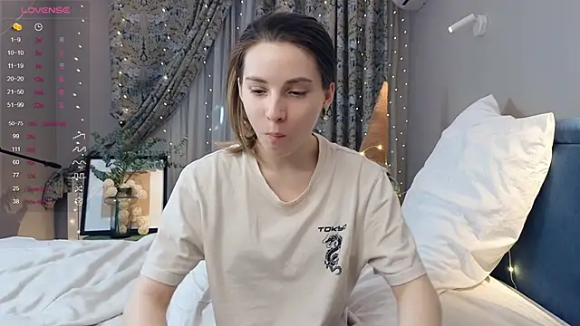 Snapshot of DonnaBurkee chatting on 13, 3, 2025 DonnaBurkee online show from 13, 3, 2025