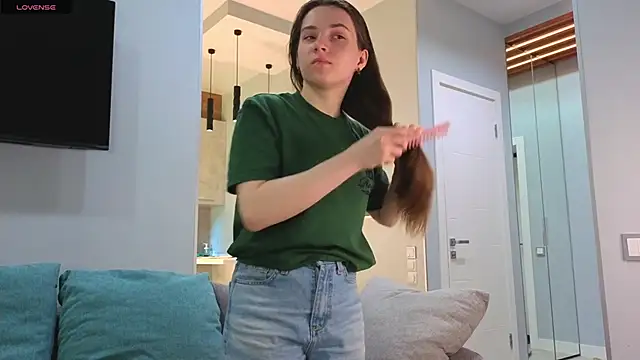 Snapshot of DonnaBurkee chatting on 30, 9, 2025 DonnaBurkee online show from 30, 9, 2025