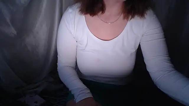 Burberrry  online show from 10, 11, 2025