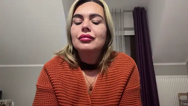 DESIREjenny online show from 3, 10, 2025