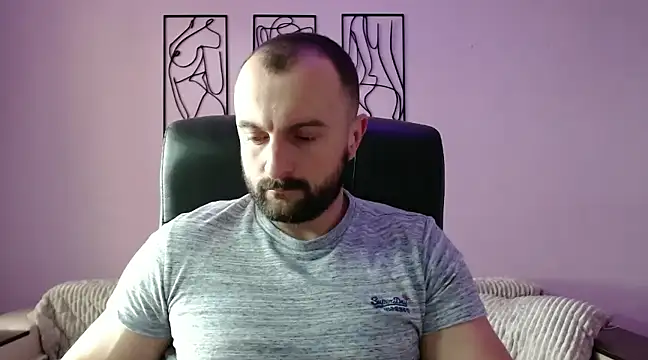 brindlefly6969 online show from 25, 2, 2025