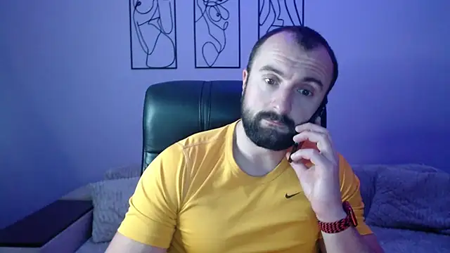 brindlefly6969 online show from 28, 11, 2025