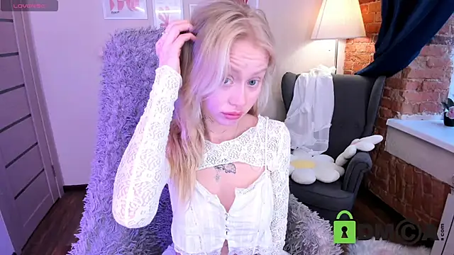 MalenaErnman online show from 28, 2, 2025